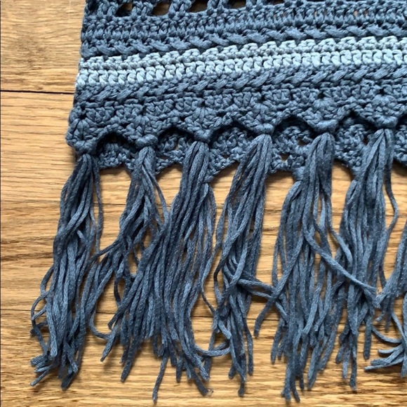 ANTHROPOLOGIE Paper Crane Blue Crochet Fringe Halter Top Small - Picture 3 of 5